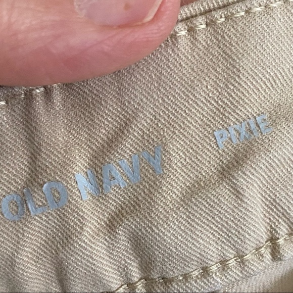 Old Navy Women's Pants - Picture 14 of 15